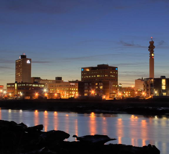 Moncton_Skyline_at_night
